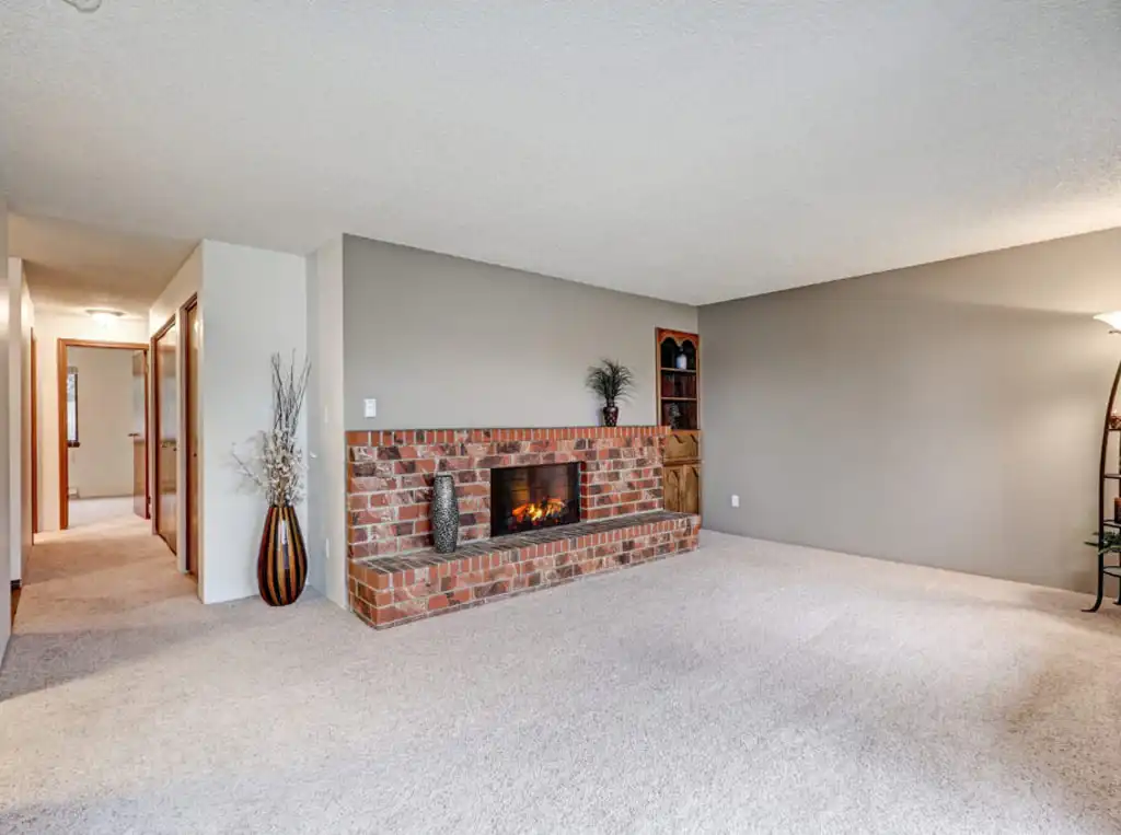 Feature brick & block work